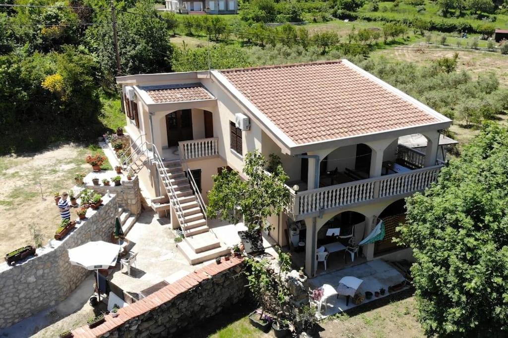 Vila Ada - Oaza Mira I Odmora U Zelenilu Apartment