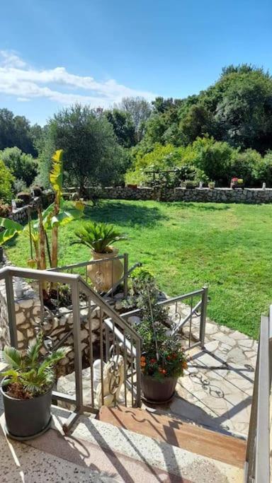 Vila Ada - Oaza Mira I Odmora U Zelenilu Apartment *